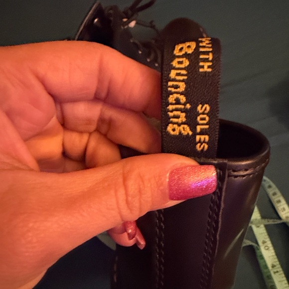 Dr. Martens 1460 Smooth Leather Lace Up Boots - Picture 16 of 16